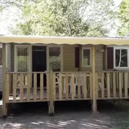 3 Etoiles - Piscine - Ccbeffi Saucede