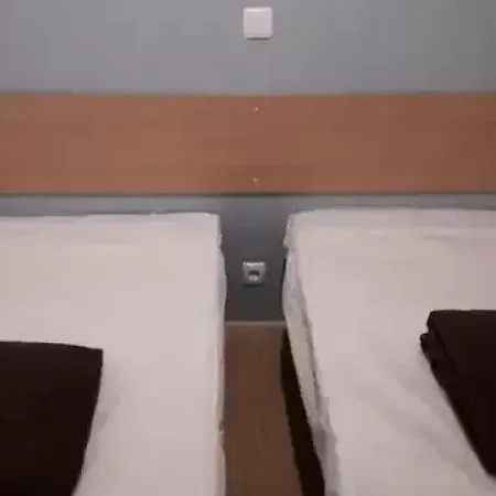 Kamp alanı Zecamping 3 Etoiles Piscine Chauffee Toboggans Pet Friendly Locatif Tv 8 Pers