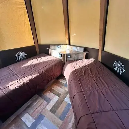 Zecamping 3 Piscine Chauffee Toboggans Pet Friendly Locatif Tv 8 Pers