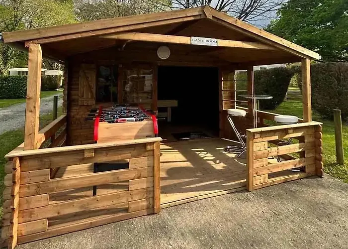 3 Etoiles - Piscine - Ccbeffi Saucede