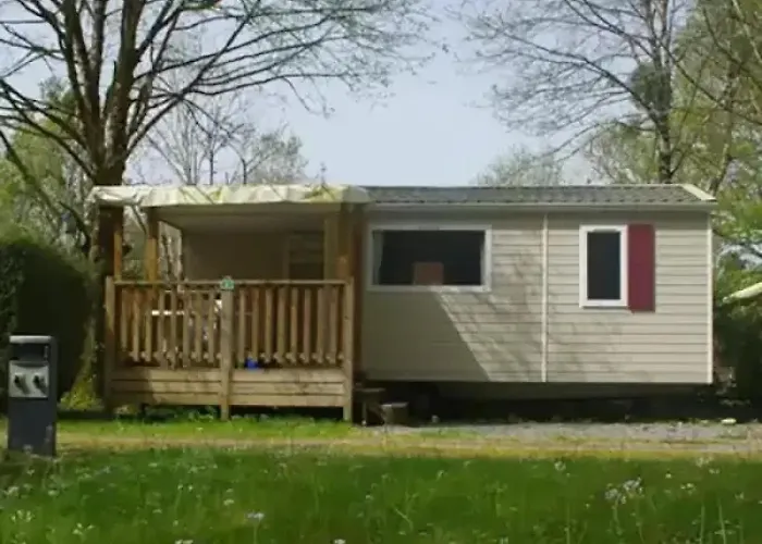 3 Etoiles - Piscine - Ccbeffi *