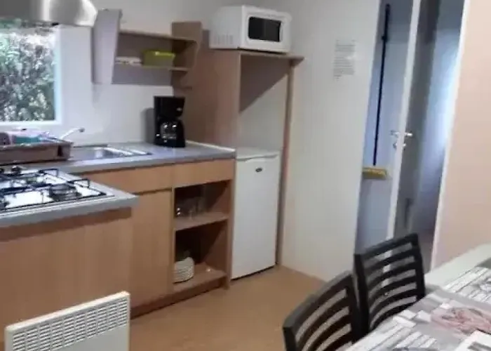 3 Etoiles - Piscine - Ccbeffi 캠프장